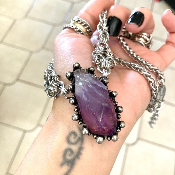 Handmade Genuine raw amethyst crystal maille stainless steel boho goth necklace - Picture 10 of 12
